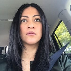 Meet your Posher, Jeannette